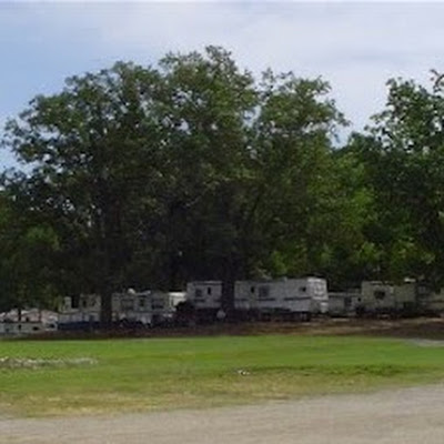 Camping Guide Speegle's Marina & Campground in Crane Hill AL